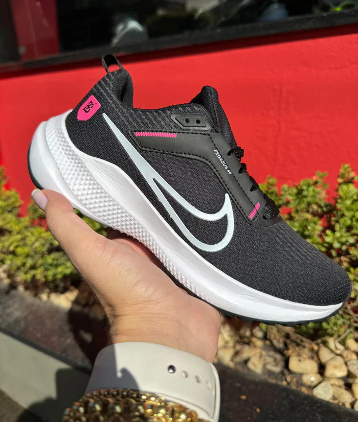 Pegasus 40 Preto/Rosa Fem