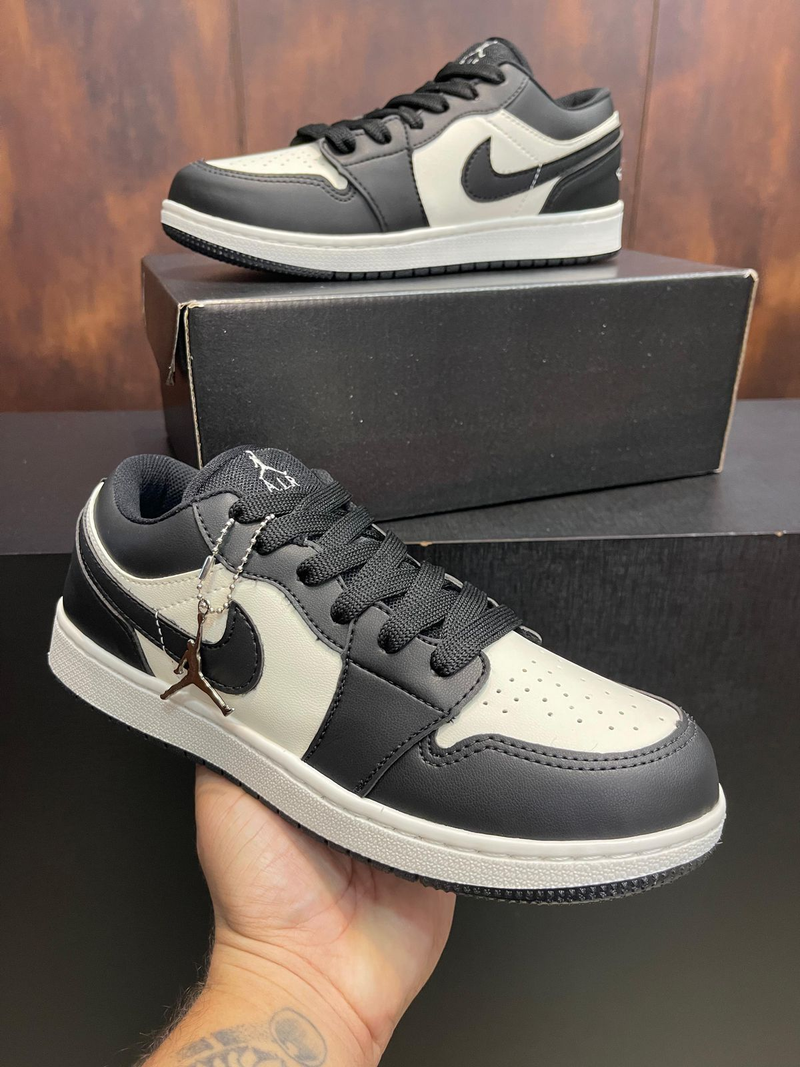 Jordan 1 Low
